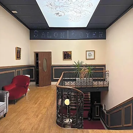 Salon Boyer Hotel