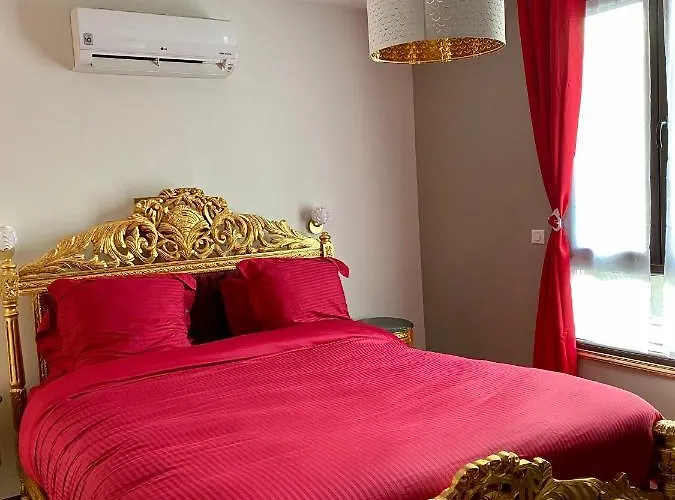 Salon Boyer Szálloda 5*