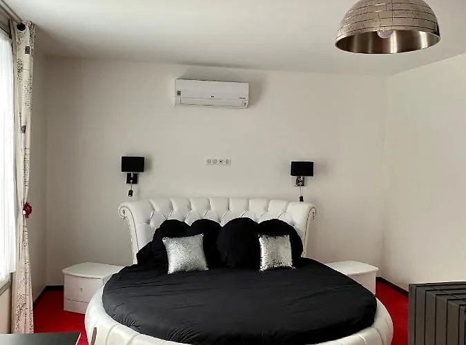 Hotel Salon Boyer 5*